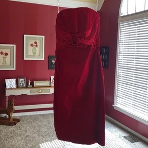 Red, strapless dress